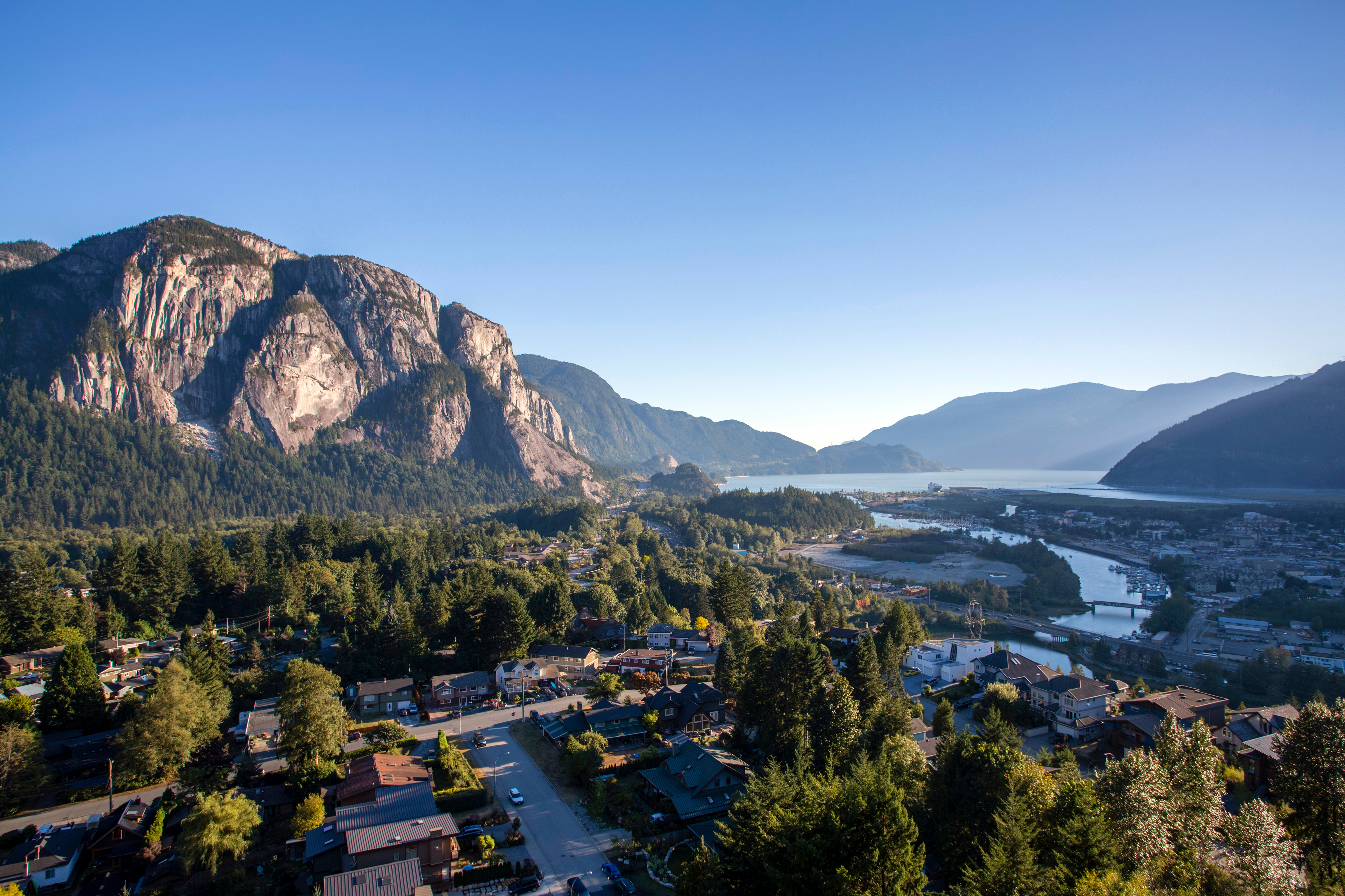 Hospital Hill Squamish Houses